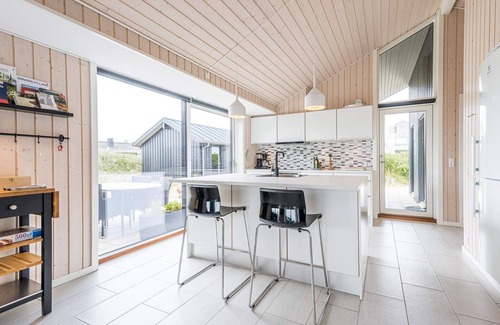 Henne Strand House | 6 person holiday home in Henne