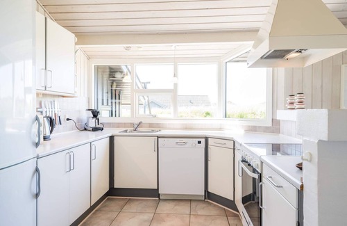 Henne Strand House | 6 person holiday home in Henne