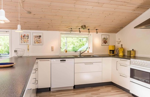 Henne House | 6 person holiday home in Henne