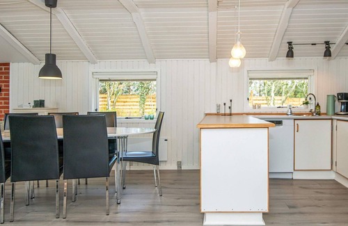 Jegum House | 6 person holiday home in Oksbøl