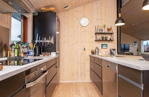 Ronde House | 6 person holiday home in Rønde-By Traum