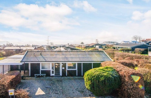 Ronde House | 6 person holiday home in Rønde-By Traum