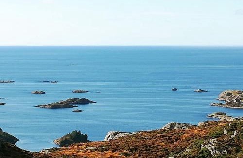 Florø House | 6 person holiday home in Kalvåg