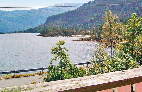 Gloppen House | 6 person holiday home in Hyen