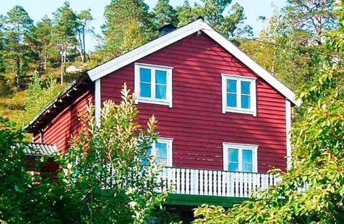 Gloppen House | 6 person holiday home in Hyen
