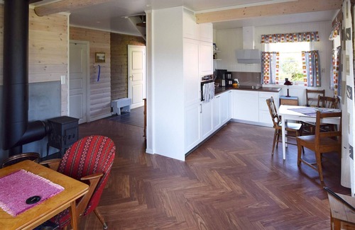 Torget House | 6 person holiday home in Sømna