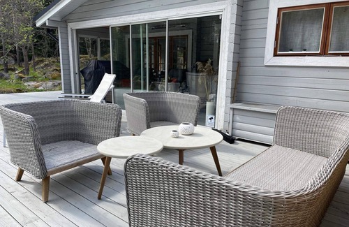 Vato House | 6 person holiday home in VäTö