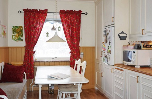 Vara House | 6 person holiday home in VARA