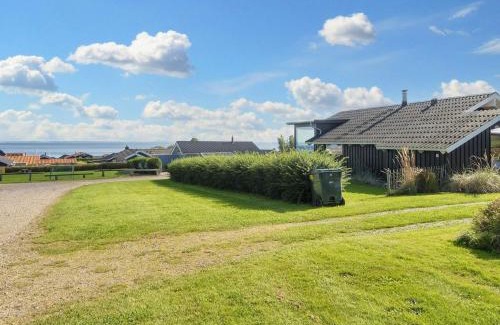 Grønninghoved Strand House | 6 person holiday home in Sjølund-By Traum