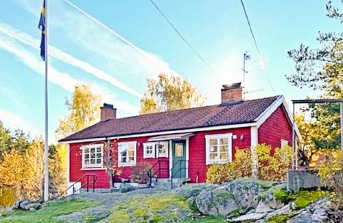 Tyreso House | 6 person holiday home in HANINGE