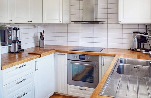 Kyrkesund House | 6 person holiday home in KLÖVEDAL