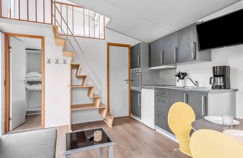 Aarhus North House | 6 person holiday park home in Aarhus N