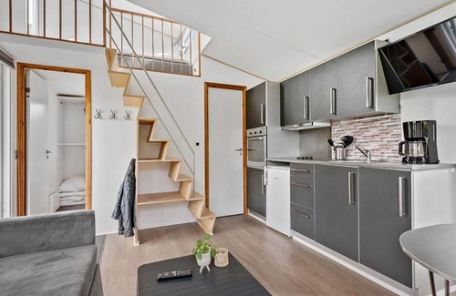 Aarhus North House | 6 person holiday park home in Aarhus N
