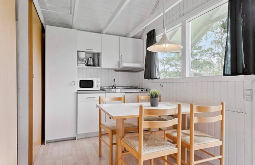 Beder Malling House | 6 person holiday park home in Malling