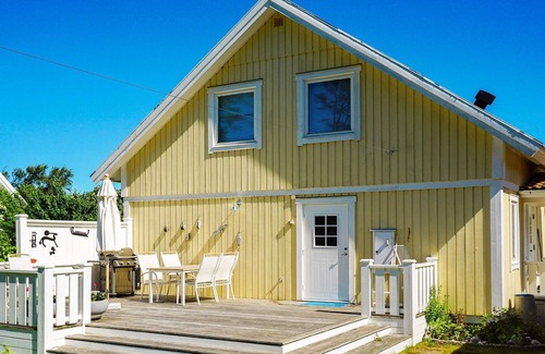 Sotenas House | 6 person holiday home in HAVSTENSSUND