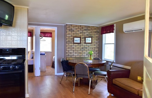 Lake Delton Cabin | 6 person Lakefront Cabin located steps away from Lake Delton