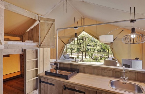 Stadtkyll RV Rental | 6-person safari tent in the holiday park Landal Wirfttal