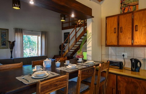 Phalaborwa House | 6-person villa at Kruger Park entrance