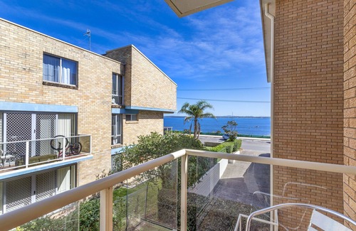 Shoal Bay Apartment | 6 South Pacific Across the road from Shoal Bay beach.