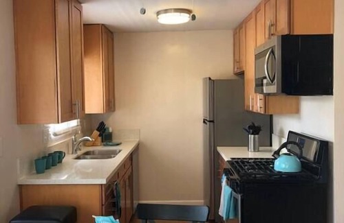 Ocean Park Apartment | 6 Turnkey One Bedroom Apartment Lower
