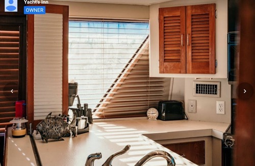 Northport Boat Rental | 60' Luxury Yacht Northport MI on Grand Traverse Bay