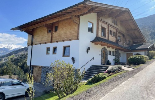 Ried im Zillertal Apartment | 60 m² Apartment ∙ 3 bedrooms ∙ 5 guests
