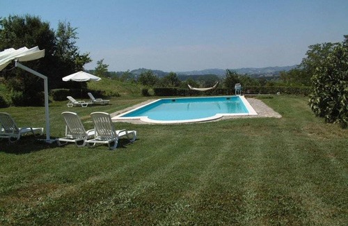 Azzano d'Asti Apartment | 60 m² Apartment ∙ 4 guests