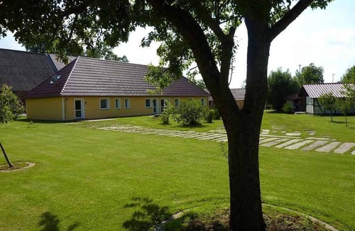 Lietzow Apartment | 60 m² Apartment ∙ 2 bedrooms ∙ 6 guests