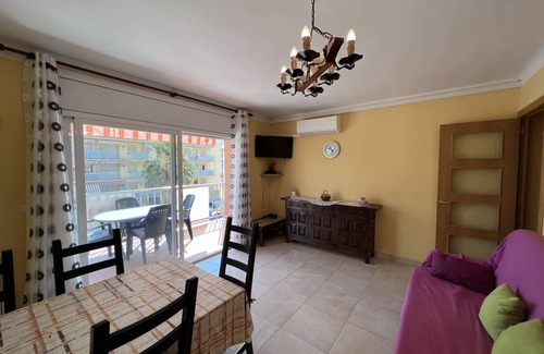 Santa Margarida Apartment | 60 m² Apartment ∙ 2 bedrooms ∙ 6 guests