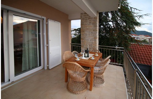 Primosten Apartment | 60 m² Apartment ∙ 2 bedrooms ∙ 5 guests