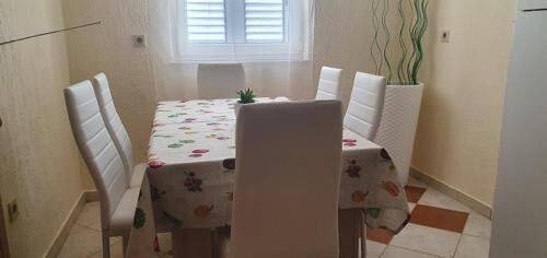 Vratarusa Apartment | 60 m² Apartment ∙ 2 bedrooms ∙ 5 guests