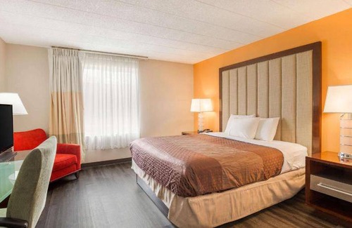 Delaware Water Gap Hotel | 60 m² Hotel ∙ 4 guests