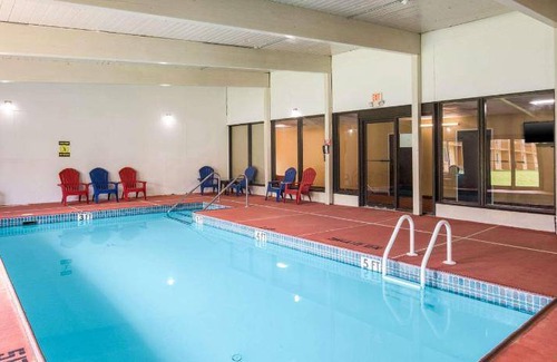 Delaware Water Gap Hotel | 60 m² Hotel ∙ 4 guests