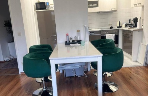 Bielefeld Condo | 60 q mit Netflix