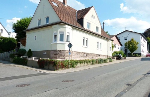 Sankt Wendel Apartment | 60 sqm. Bed. with double bed, living room. with sofa bed, kitchen compl. shower