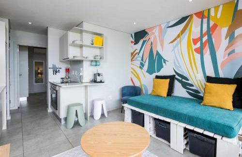 Windermere Apartment | 603 2SIX2 Florida Road by Host Agents