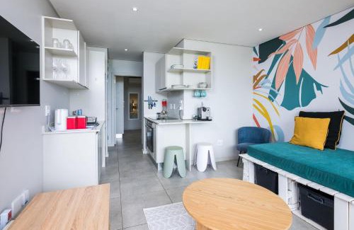 Windermere Apartment | 603 2SIX2 Florida Road by Host Agents