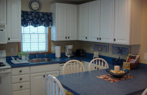 North End House | *604 12th STREET! LOCATION! LOCATION! LOCATION!*