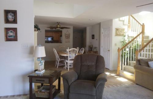 Caine Woods House | 604 Seaweed Lane #1