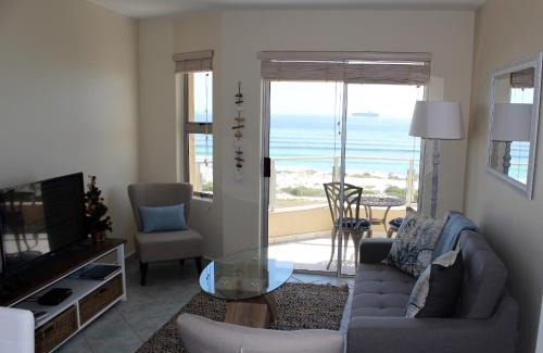 Bloubergstrand Apartment | 605 Nautica