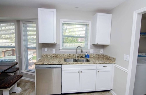 Franklin House | 608 Glencoe Ct · Quiet neighborhood in Downtown Franklin