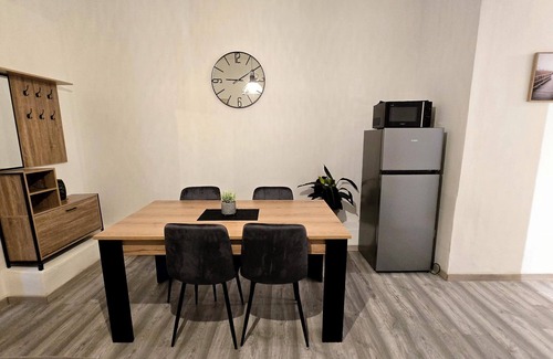 Beaucaire Apartment | 60m² apartment in a historic and authentic environment