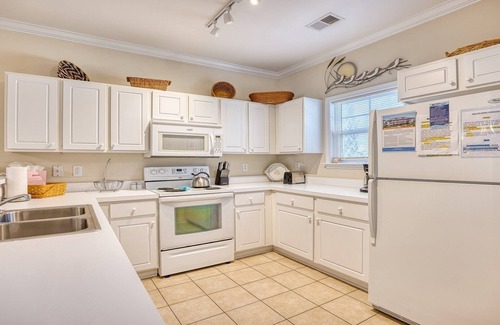 North Myrtle Beach Villa | 612 Willow Bend - Barefoot Resort Rentals