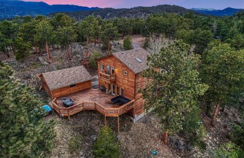 Bailey House | 614 Eagle Tr