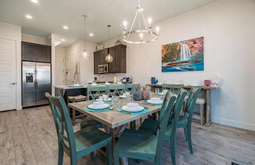Santa Clara House | 62| Blissful Poolhouse at Ocotillo Springs with Private Pool