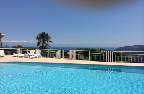Mandelieu-La-Napoule Apartment | 62 M2 APARTMENT AND TERRACE WITH EXCEPTIONAL SEA VIEW - PRIVATE POOL