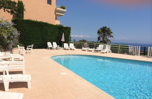 Mandelieu-La-Napoule Apartment | 62 M2 APARTMENT AND TERRACE WITH EXCEPTIONAL SEA VIEW - PRIVATE POOL