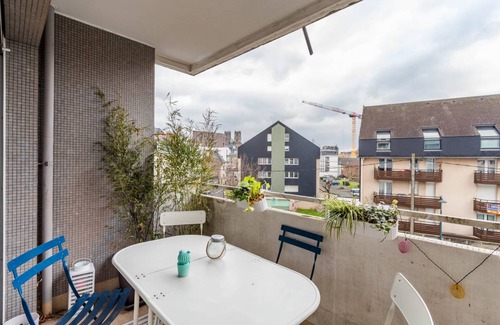 Bourg-l'Eveque Apartment | 62 m² Apartment ∙ 2 bedrooms ∙ 4 guests