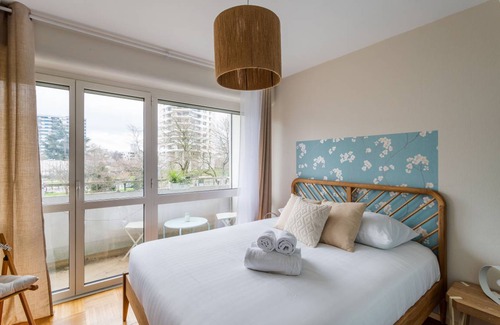 Bourg-l'Eveque Apartment | 62 m² Apartment ∙ 2 bedrooms ∙ 4 guests