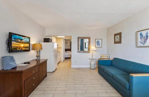 Wildwood Crest Apartment | 6201 Ocean Ave, Unit 301 - The Nassau Inn